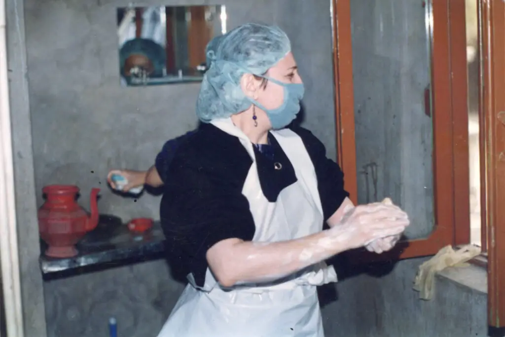 Scrubbing for surgery at the Shuhada Clinic in Quetta, 1997